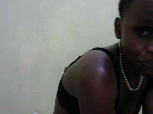 Lovelybabraa webcam