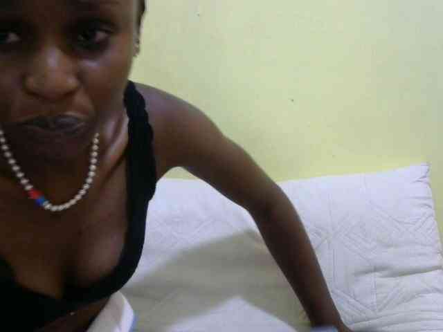 Lovelybabraa webcam