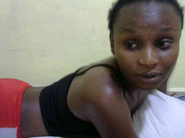 Lovelybabraa webcam