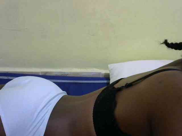 Lovelybabraa webcam