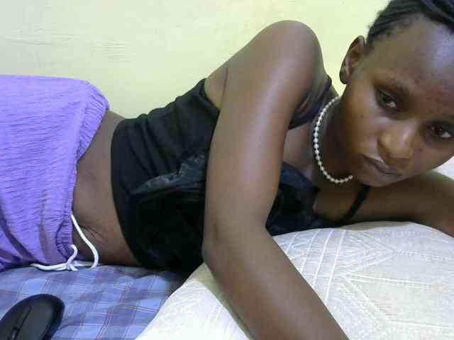 Lovelybabraa webcam