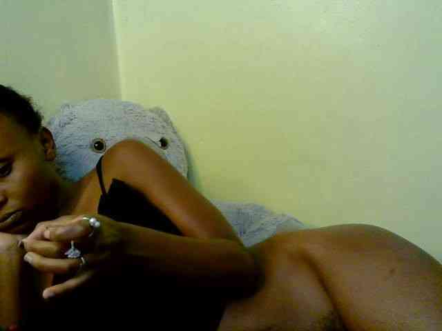 Lovelybabraa webcam