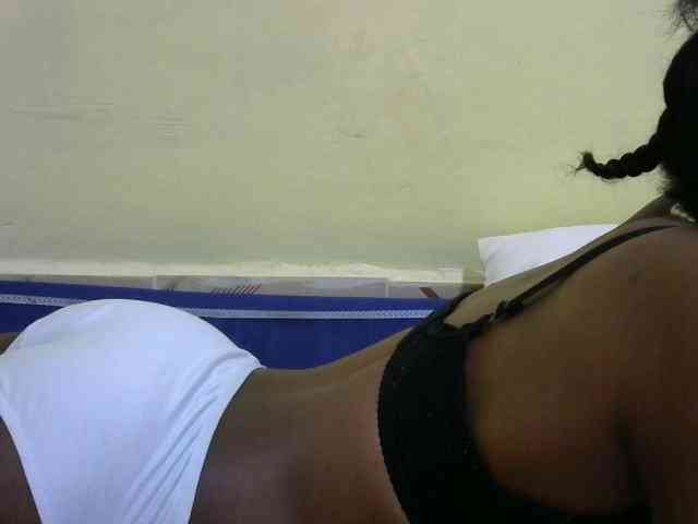 Lovelybabraa webcam