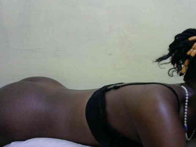 Lovelybabraa webcam
