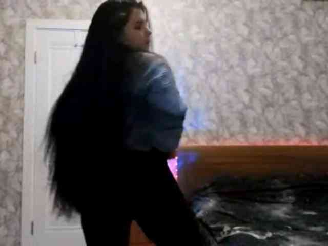 LiaNickolas LiaNickolas