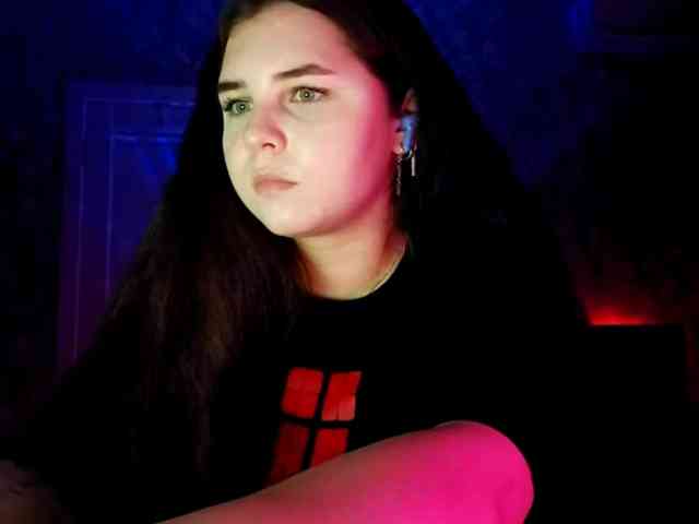 LiaNickolas LiaNickolas