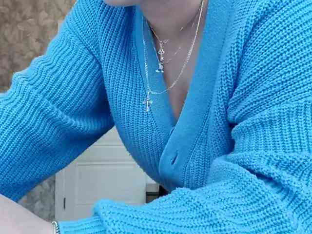 LiaNickolas LiaNickolas