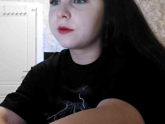 LiaNickolas LiaNickolas