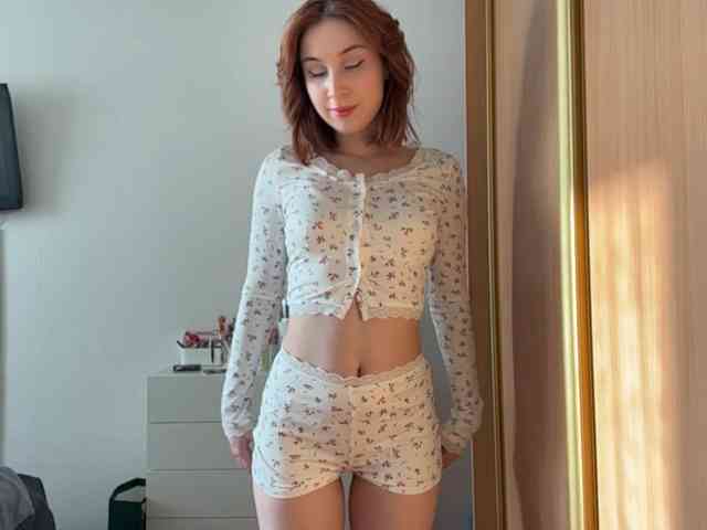 RosemarieKopinski webcam