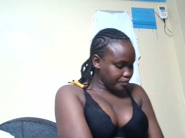 Horny-nasty-bitch's BongaCams show and profile