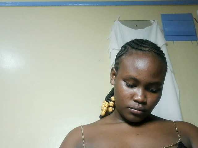 Horny-nasty-bitch's BongaCams show and profile