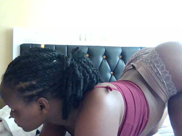 Horny-nasty-bitch's BongaCams show and profile