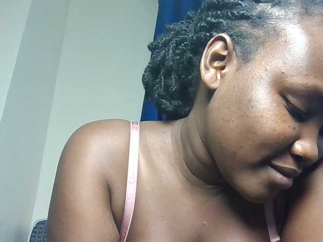 Horny-nasty-bitch's BongaCams show and profile