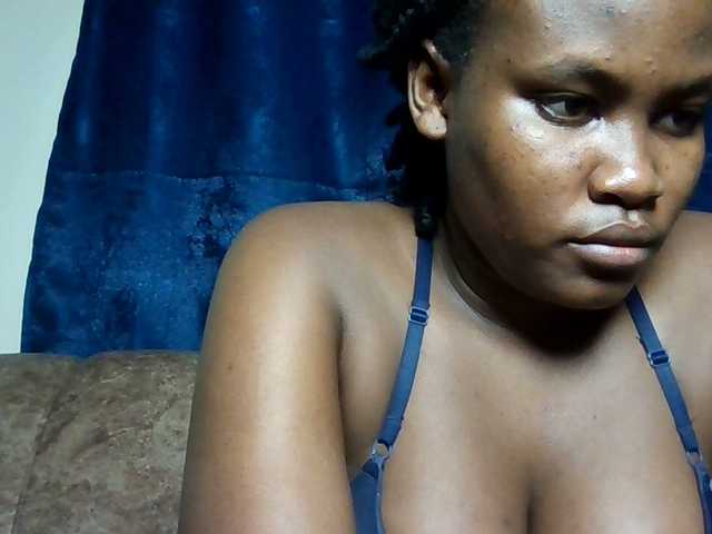 Horny-nasty-bitch's BongaCams show and profile