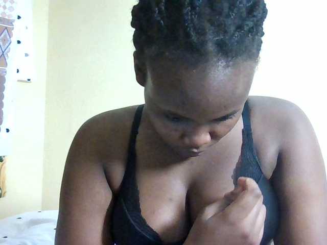 Horny-nasty-bitch's BongaCams show and profile