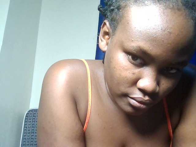 Horny-nasty-bitch's BongaCams show and profile