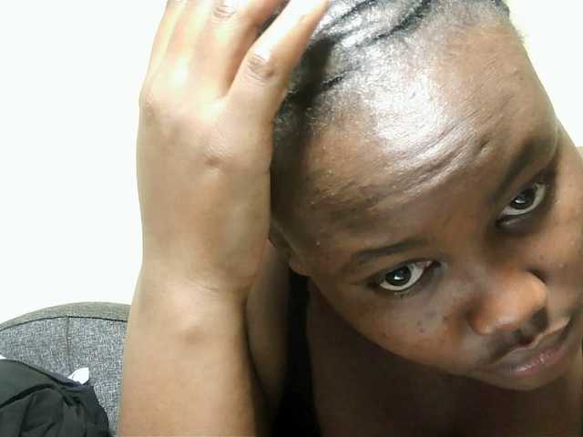 Horny-nasty-bitch's BongaCams show and profile