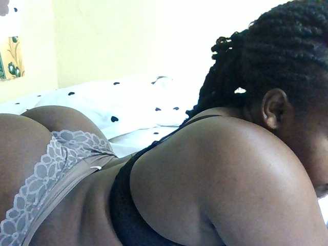 Horny-nasty-bitch's BongaCams show and profile