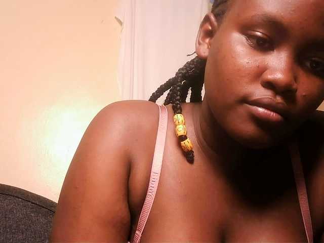 Horny-nasty-bitch's BongaCams show and profile