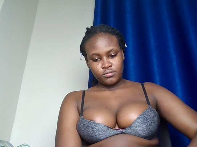 Horny-nasty-bitch's BongaCams show and profile