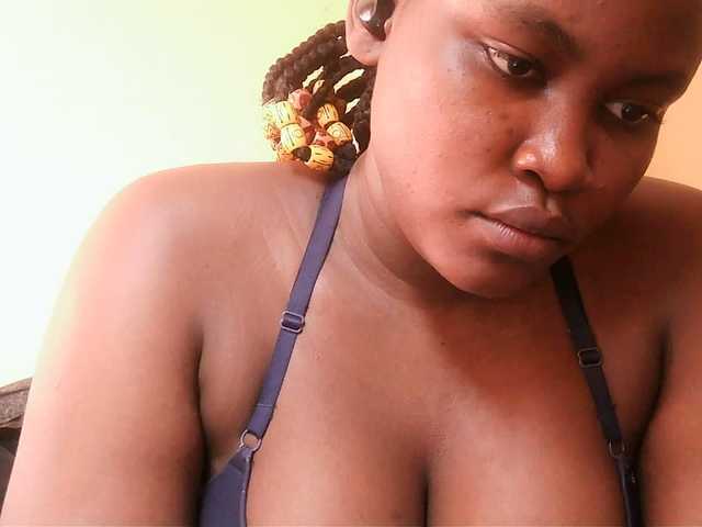 Horny-nasty-bitch's BongaCams show and profile