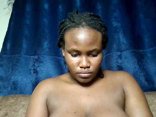 Horny-nasty-bitch webcam