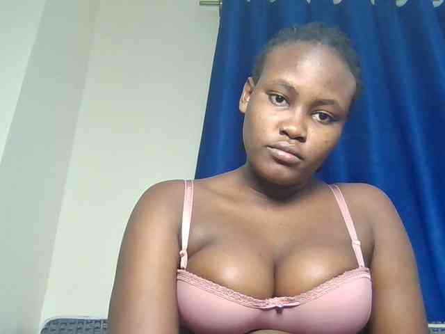 Horny-nasty-bitch webcam