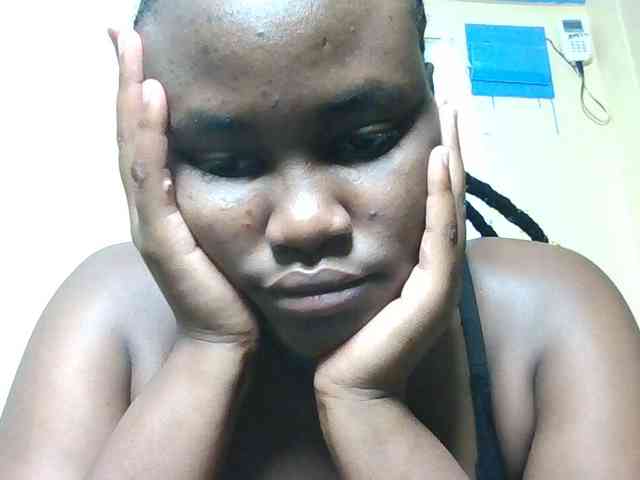 Horny-nasty-bitch webcam