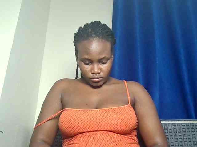 Horny-nasty-bitch webcam