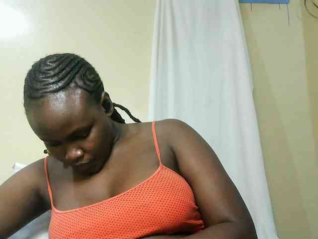 Horny-nasty-bitch webcam