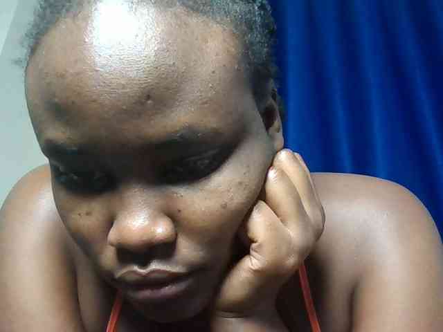 Horny-nasty-bitch webcam