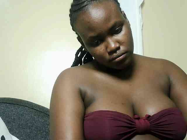 Horny-nasty-bitch webcam