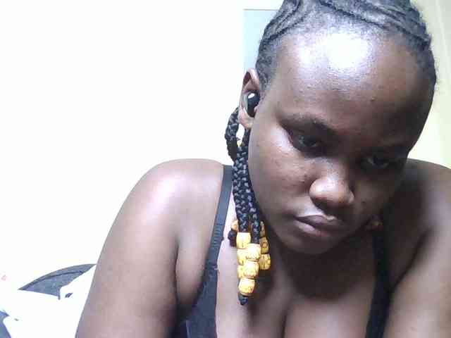 Horny-nasty-bitch webcam