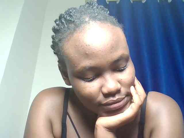 Horny-nasty-bitch webcam