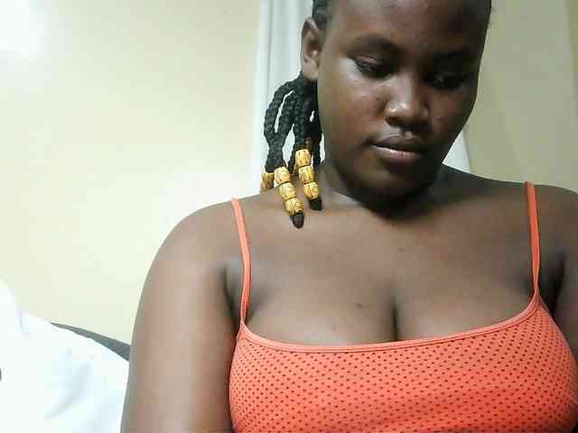 Horny-nasty-bitch webcam