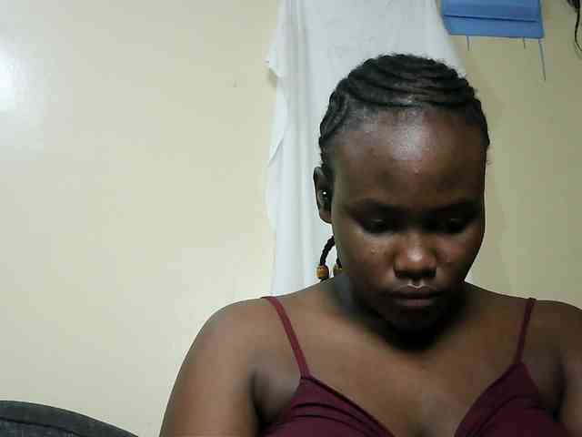 Horny-nasty-bitch webcam