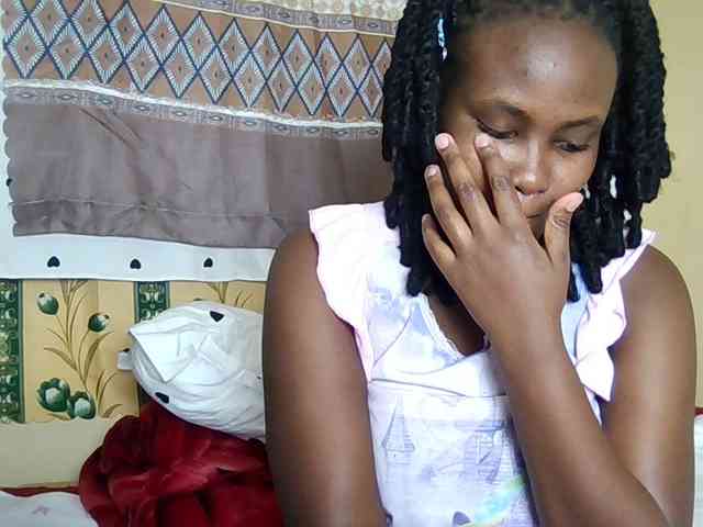 Horny-nasty-bitch webcam