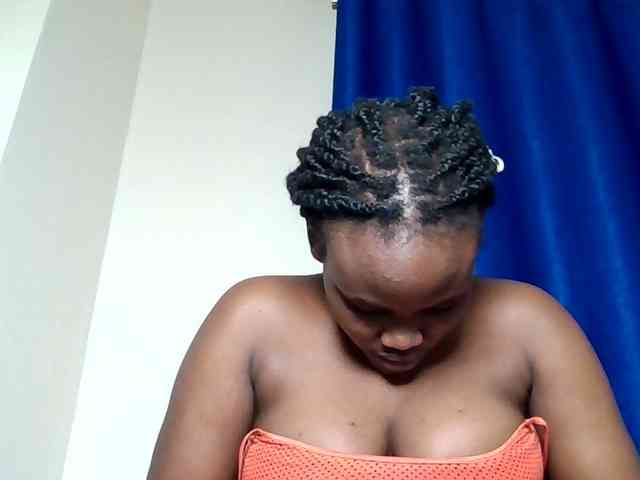 Horny-nasty-bitch webcam