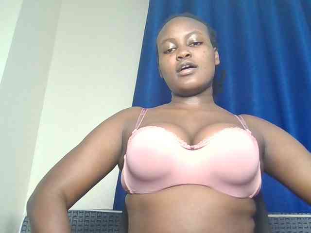 Horny-nasty-bitch webcam