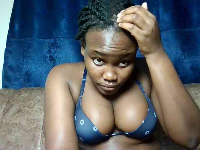 Horny-nasty-bitch webcam