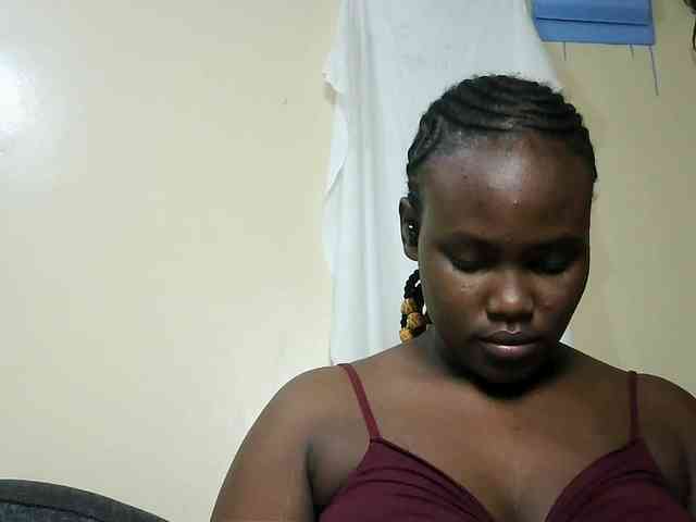 Horny-nasty-bitch webcam