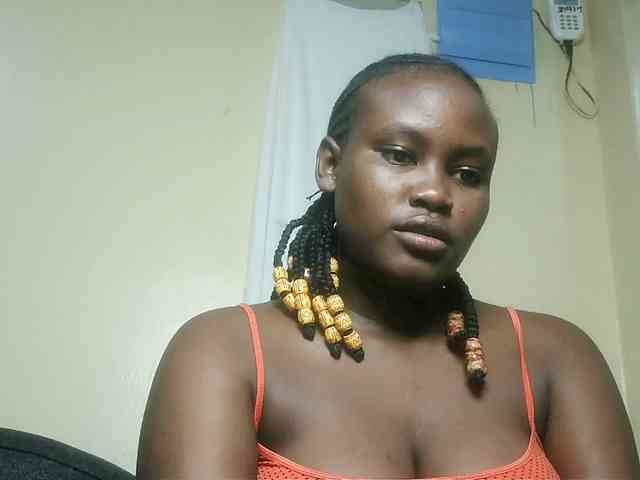 Horny-nasty-bitch webcam