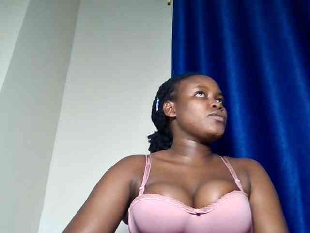 Horny-nasty-bitch webcam