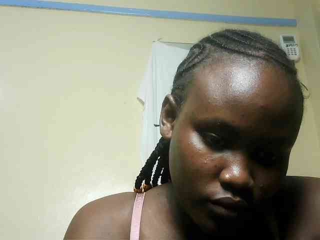 Horny-nasty-bitch webcam