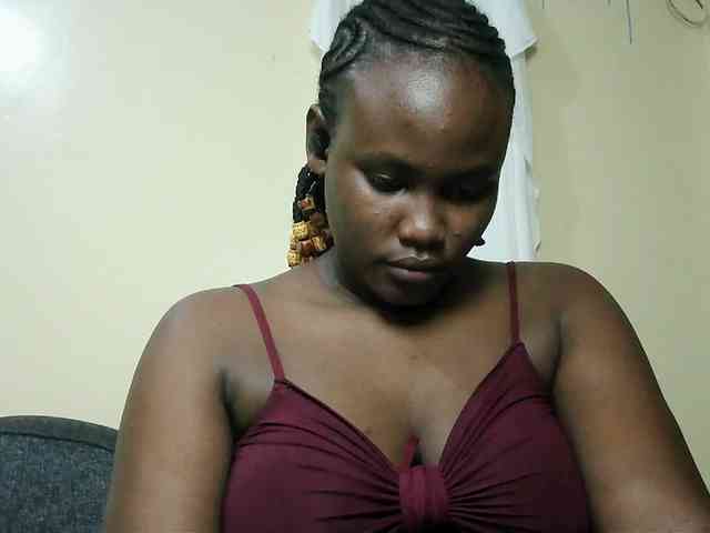 Horny-nasty-bitch webcam