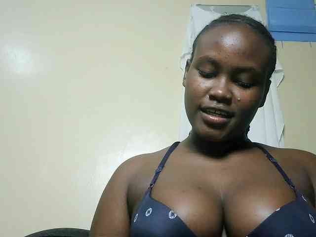 Horny-nasty-bitch webcam