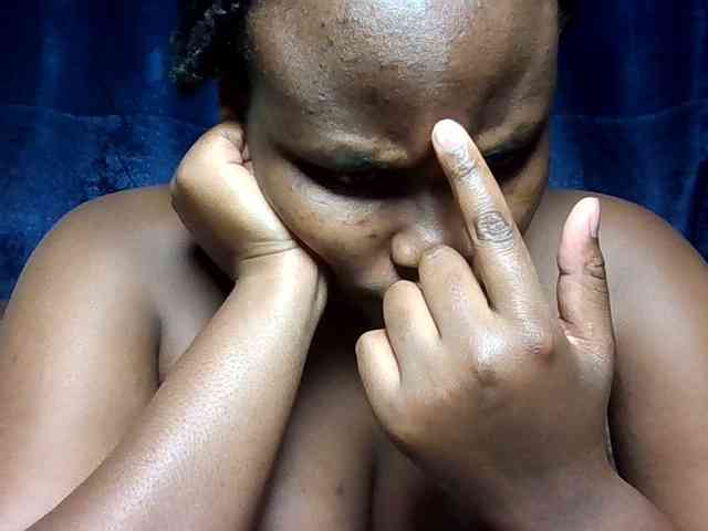 Horny-nasty-bitch webcam