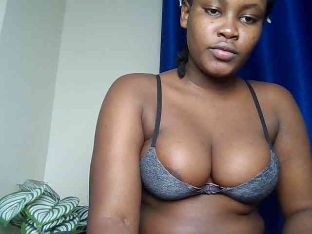 Horny-nasty-bitch webcam