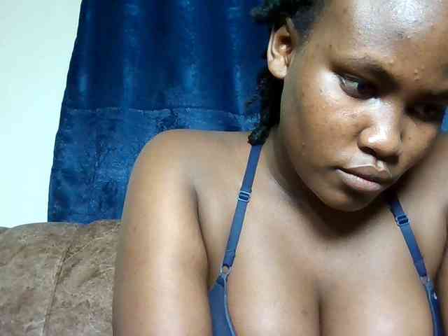 Horny-nasty-bitch webcam