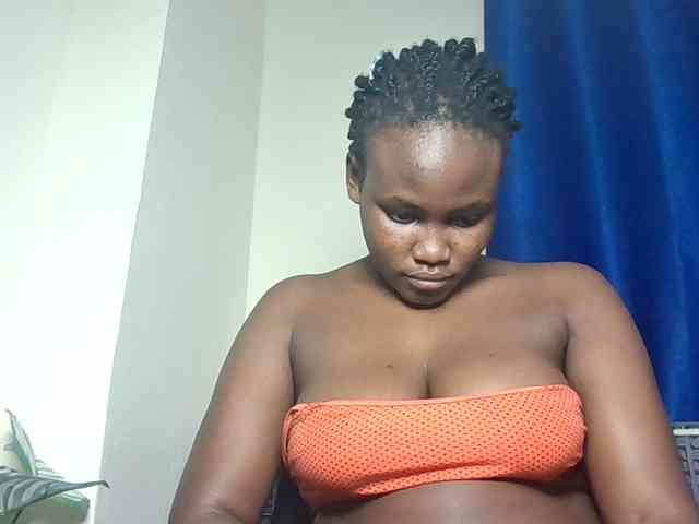 Horny-nasty-bitch webcam